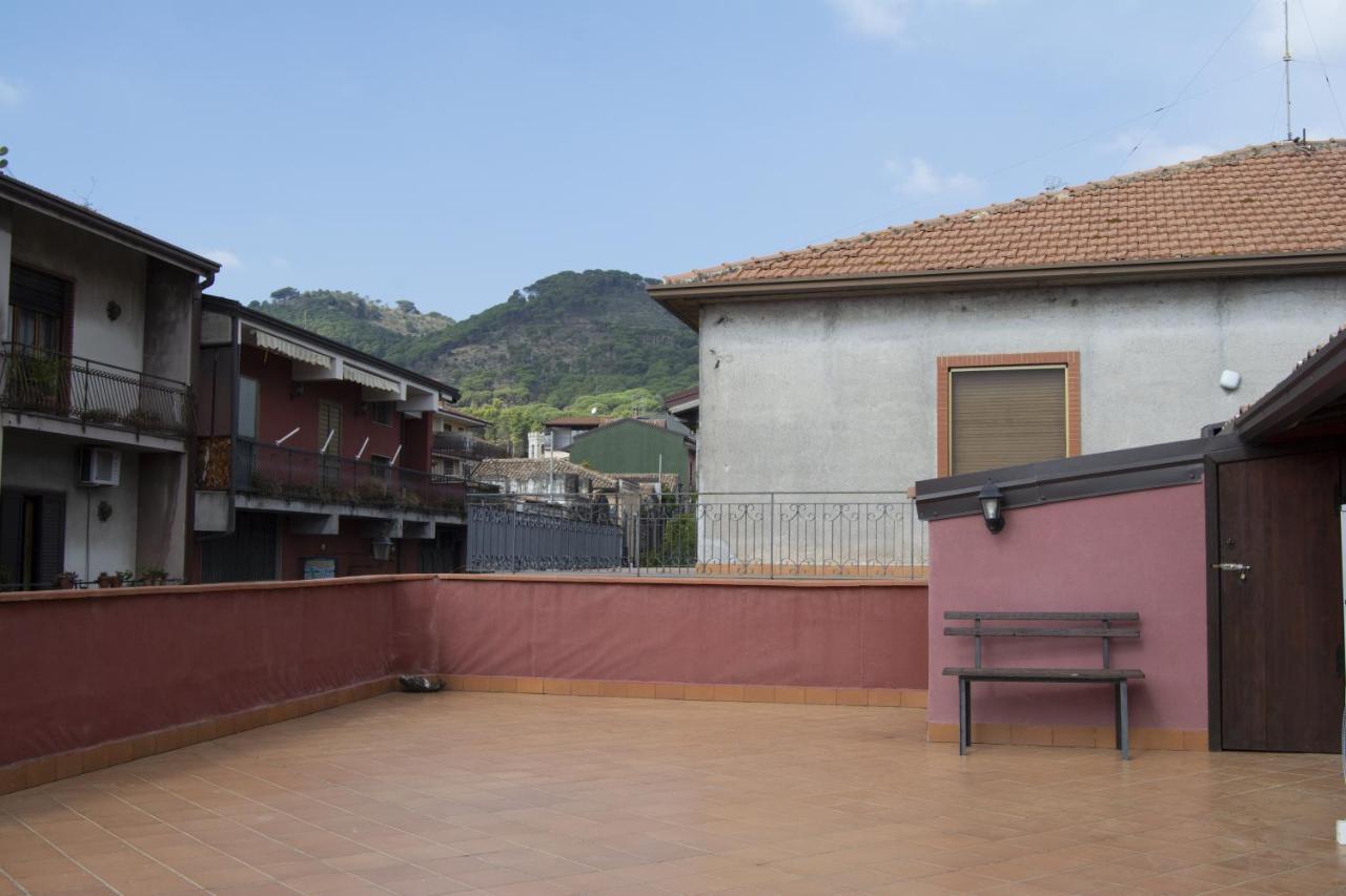 Casa Vacanze Mongibello Николози Экстерьер фото